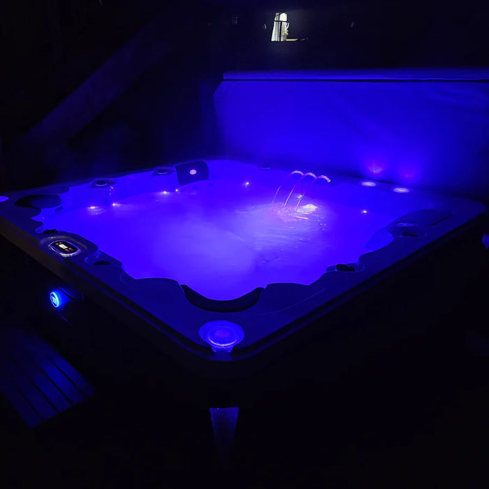 Erie SE GL 6-Person 46-Jet Hot Tub (ships in 4-5 weeks)